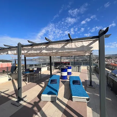 Oceanview Deluxe Penthouse With 89m2 Living Space & 90m2 Roof Terrace Trogir