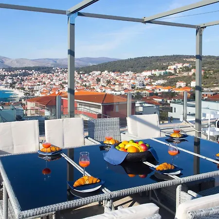 Oceanview Deluxe Penthouse With 89m2 Living Space & 90m2 Roof Terrace Trogir