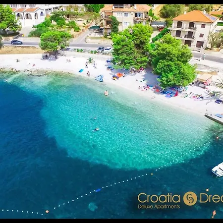 Oceanview Deluxe Penthouse With 89m2 Living Space & 90m2 Roof Terrace * Trogir