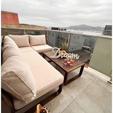 Oceanview Deluxe Penthouse With 89m2 Living Space & 90m2 Roof Terrace Apartamento
