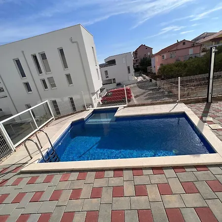 Apartamento Oceanview Deluxe Penthouse With 89m2 Living Space & 90m2 Roof Terrace Trogir