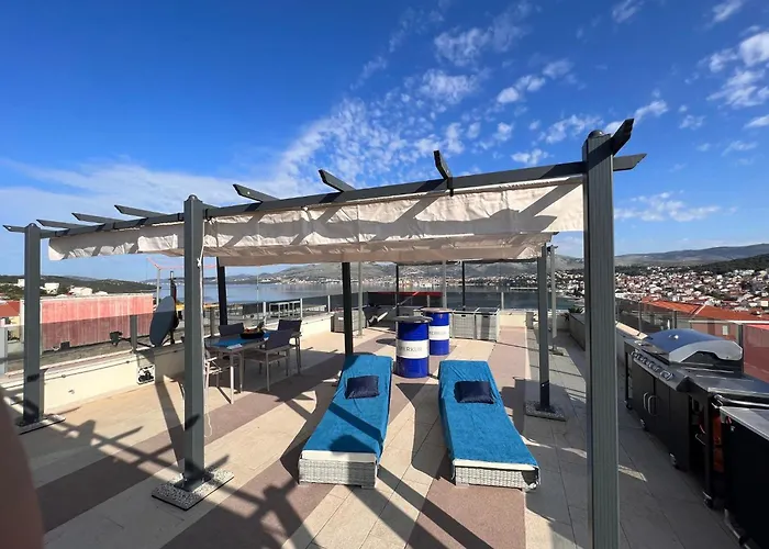 Oceanview Deluxe Penthouse With 89m2 Living Space 90m2 Roof Terrace Trogir