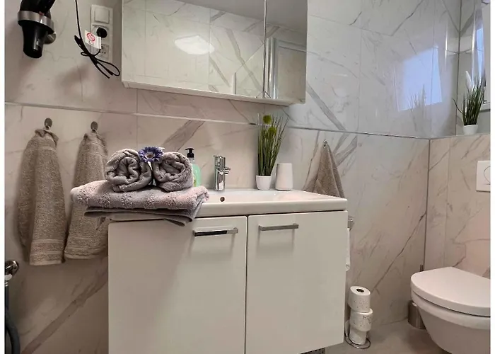 Oceanview Deluxe Penthouse With 89m2 Living Space 90m2 Roof Terrace Apartmán Trogir
