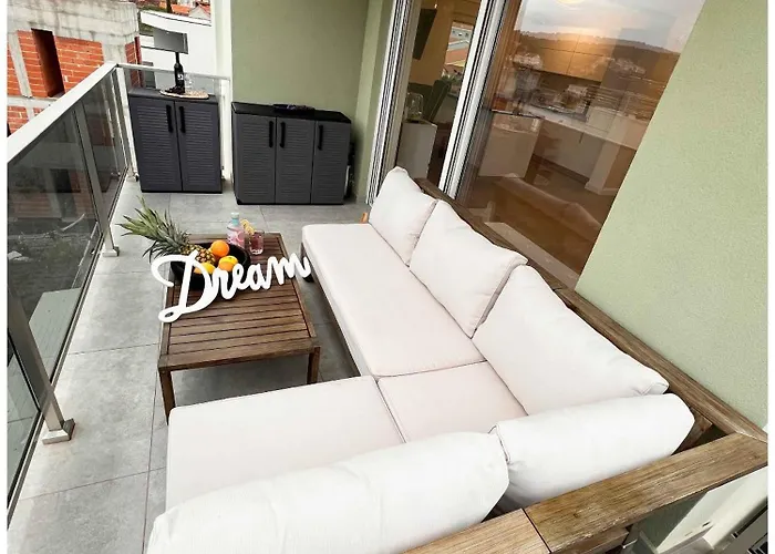 Apartmán Oceanview Deluxe Penthouse With 89m2 Living Space 90m2 Roof Terrace Trogir
