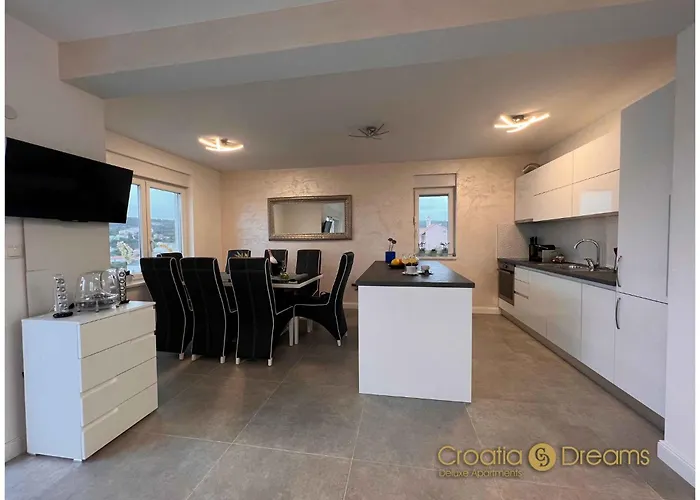 Oceanview Deluxe Penthouse With 89m2 Living Space 90m2 Roof Terrace Apartmán *